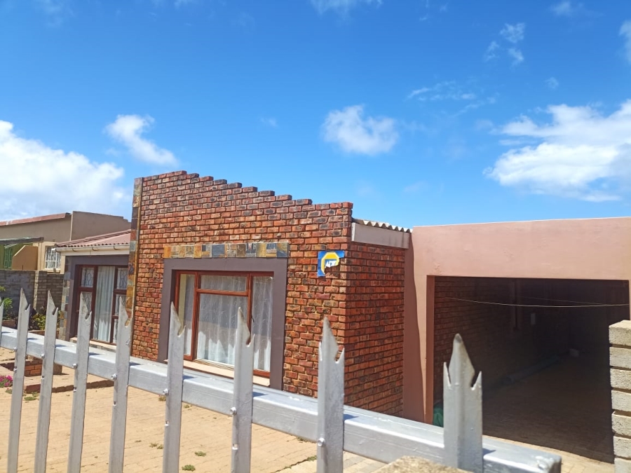 3 Bedroom Property for Sale in Mossel Bay Ext 13 Western Cape